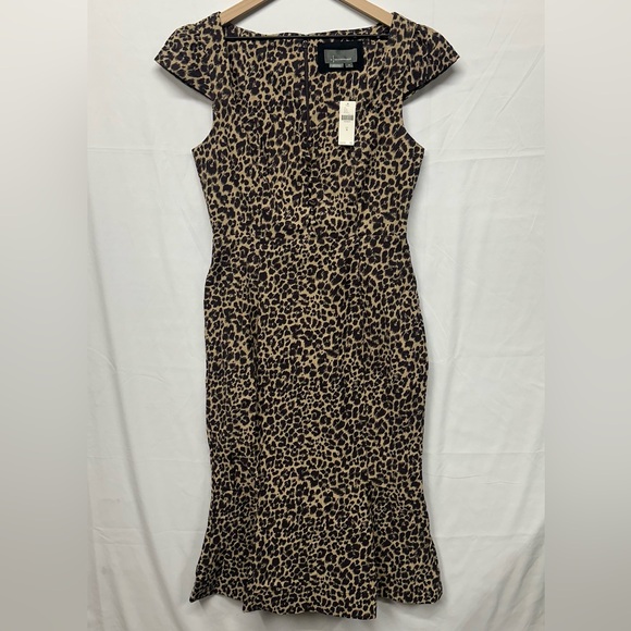 Anthropologie Dresses & Skirts - Anthropologie Leopard Print Midi Dress Cap Sleeve Zip Front Size M NWT